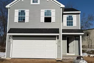 1006 Cedarwood Dr, Greenville, MI 48838 - Photo 2