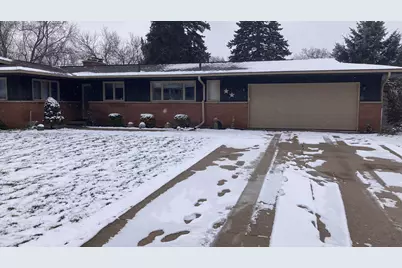 51 Lakeside Drive, Battle Creek, MI 49015 - Photo 2