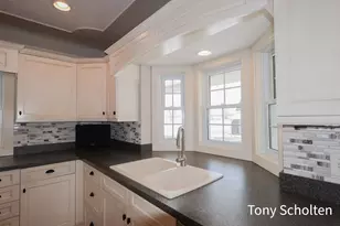 16236 48th Ave, Coopersville, MI 49404 - Photo 6