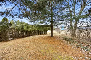 4595 Wakefield Ave NE, Comstock Park, MI 49321 - Photo 38