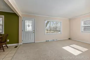 5439 Averill Ave SW, Grand Rapids, MI 49548 - Photo 8