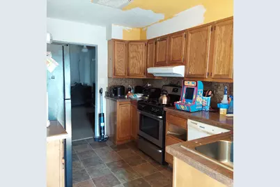 203 Hinckley Boulevard, Jackson, MI 49203 - Photo 10