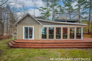 7128 116th Ave, Fennville, MI 49408 - Photo 6