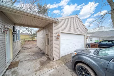 3657 Roosevelt Circle, Jackson, MI 49203 - Photo 10