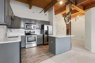 940 Monroe Ave NW, Grand Rapids, MI 49503 - Photo 14