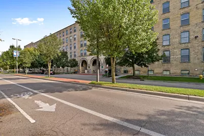 940 Monroe Avenue NW #341, Grand Rapids, MI 49503 - Photo 44