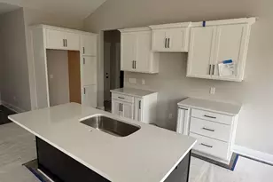 6841 Loggers Rdg Run SE, Caledonia, MI 49316 - Photo 4
