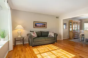 2298 Gemstone Ct, Ann Arbor, MI 48103 - Photo 8