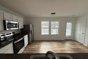 3155 Edling Dr, Kalamazoo, MI 49004 - Photo 8