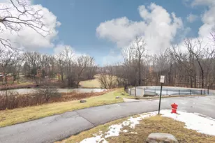 1655 Riverside Dr, Rochester Hills, MI 48309 - Photo 32