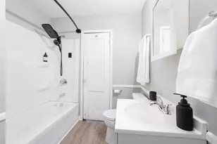 223 W Territorial Road W, Battle Creek, MI 49015 - Photo 10