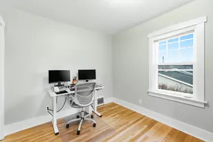 1922 Burton St SE, Grand Rapids, MI 49506 - Photo 32