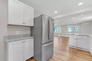 9045 Hillcrest Dr, Whitmore Lake, MI 48189 - Photo 12