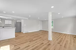 9045 Hillcrest Dr, Whitmore Lake, MI 48189 - Photo 8