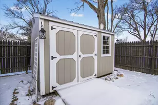 120 Cherry St, Michigan Center, MI 49254 - Photo 32