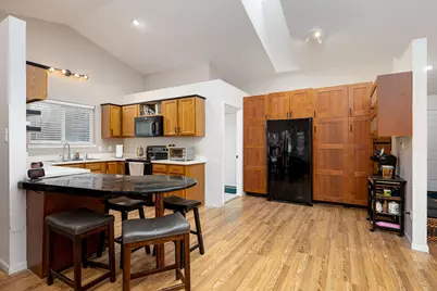 7034 Hogan Drive, Ypsilanti, MI 48197 - Photo 10