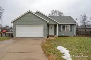 43 Haras Ct SW, Grand Rapids, MI 49548 - Photo 1