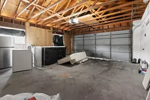 655 Ferndale Ave, Lake Orion, MI 48362 - Photo 8