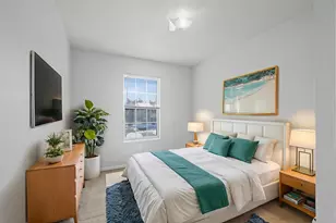 992 Ada Pl Dr SE, Grand Rapids, MI 49546 - Photo 14