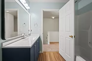 992 Ada Pl Dr SE, Grand Rapids, MI 49546 - Photo 18