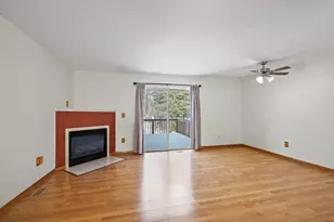 992 Ada Pl Dr SE, Grand Rapids, MI 49546 - Photo 8