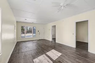 54 S Sheridan Dr, Muskegon, MI 49442 - Photo 4