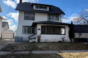 1643 Lafayette Ave NE, Grand Rapids, MI 49505 - Photo 1