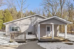 22265 W Hillis Dr, Pierson, MI 49339 - Photo 2