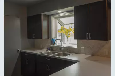 287 Nickerson Avenue, Benton Harbor, MI 49022 - Photo 8