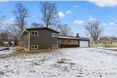 4605 Poinsettia Avenue SE, Kentwood, MI 49508 - Photo 1