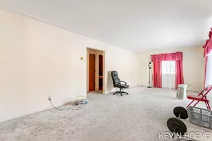 746 Riley St, Holland, MI 49424 - Photo 20