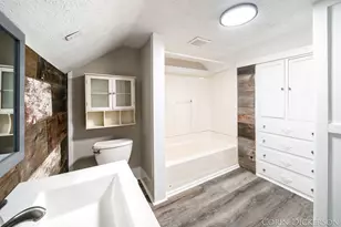 1875 Henry St, Muskegon, MI 49441 - Photo 30