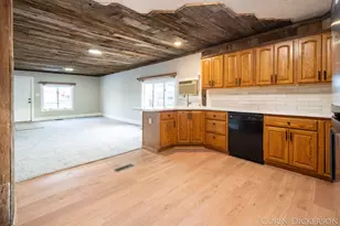 1875 Henry St, Muskegon, MI 49441 - Photo 12