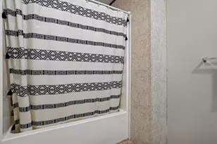 581 Taffy Ln, Muskegon, MI 49442 - Photo 8