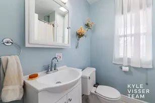 617 Rosewood Ave SE, East Grand Rapids, MI 49506 - Photo 16