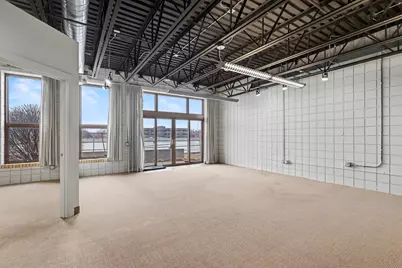 801 NW Monroe Avenue NW #105, Grand Rapids, MI 49503 - Photo 6