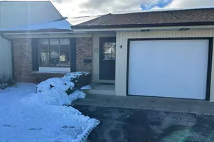 74 Old Mill Dr, Holland, MI 49423 - Photo 2