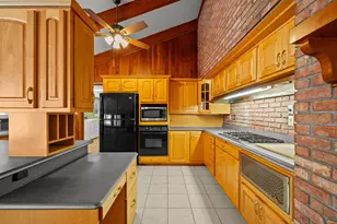 904 Iroquois Trail, Niles, MI 49120 - Photo 4