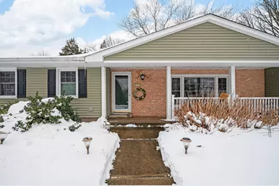 904 Iroquois Trail, Niles, MI 49120 - Photo 2