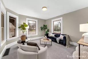 914 Leonard St NE, Grand Rapids, MI 49503 - Photo 6