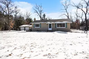 23589 Gates Rd, Howard City, MI 49329 - Photo 2