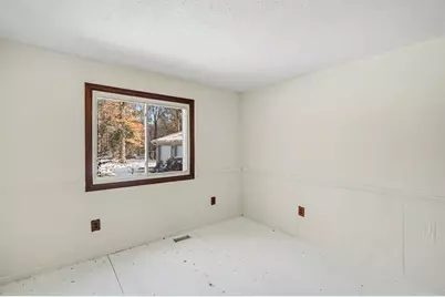 23589 Gates Road, Howard City, MI 49329 - Photo 10