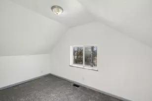 172 W Barton St, Newaygo, MI 49337 - Photo 14