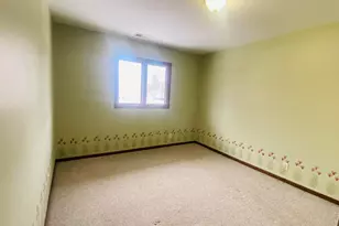 230 S State St, Zeeland, MI 49464 - Photo 12