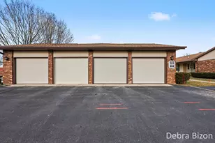 7425 Pine Grove Dr, Jenison, MI 49428 - Photo 14