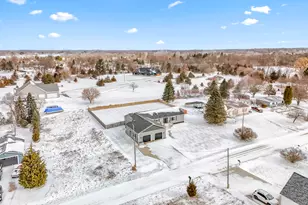 228 Ambler Dr, Brooklyn, MI 49230 - Photo 10