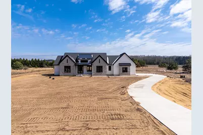 61121 Airpark Lane, Mattawan, MI 49071 - Photo 2