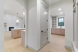 61121 Airpark Ln, Mattawan, MI 49071 - Photo 18