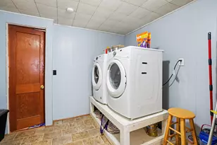 311 Lewis St, Watervliet, MI 49098 - Photo 20