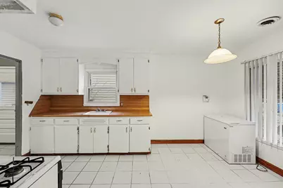 6822 N Lafayette Street, Dearborn Heights, MI 48127 - Photo 8